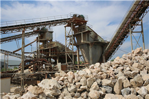 عملية استخراج الذهب من الأحجار والرمال في غانا  